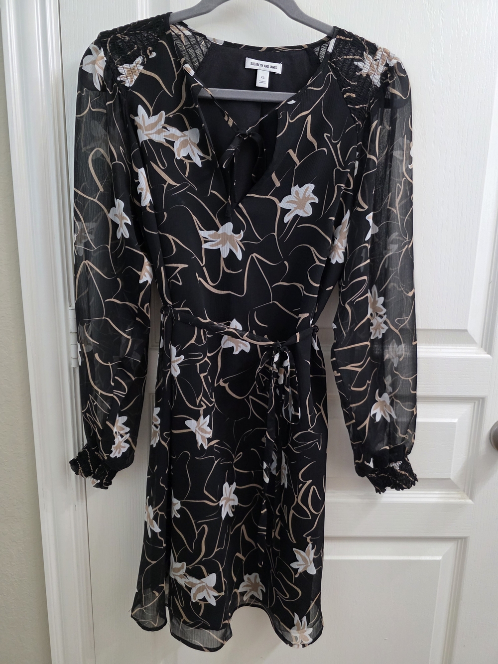 Elizabeth and James Black Floral Long-Sleeve Tie-Waist Dress